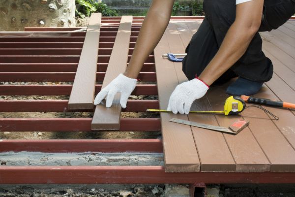 Cost of Custom Deck Installation in Johnson City