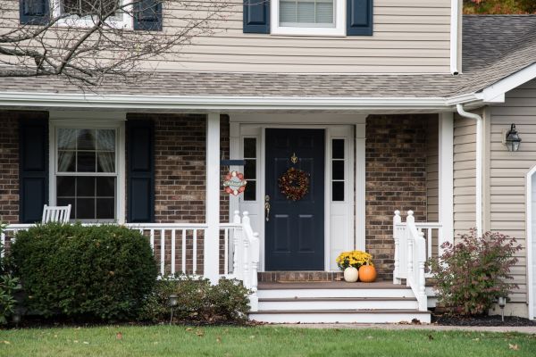Cost of Front Deck Construction in Johnson City